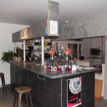 Cabareté Hotel *
