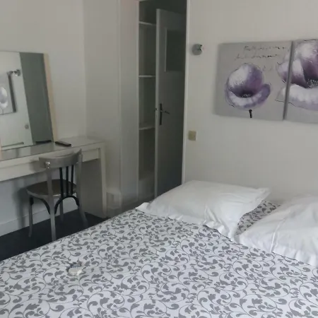 Cabareté Hotel *
